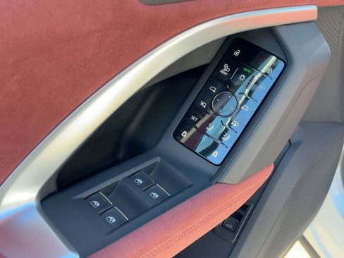 New 2025 Audi SQ5 Premium Plus image 20