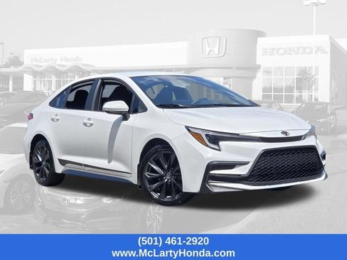Used 2025 Toyota Corolla SE FWD image 21