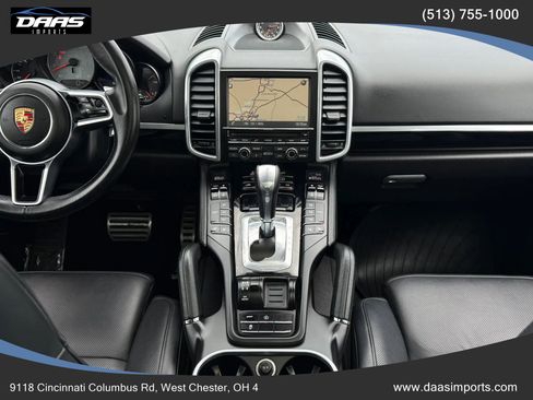 Used 2015 Porsche Cayenne S AWD/4WD image 32