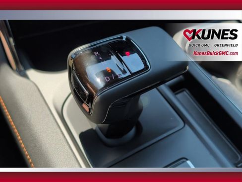 New 2026 GMC Sierra 1500 AT4 w/ AT4 Premium Package AWD/4WD image 29