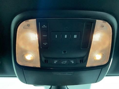 Used 2023 Dodge Durango GT AWD/4WD image 15