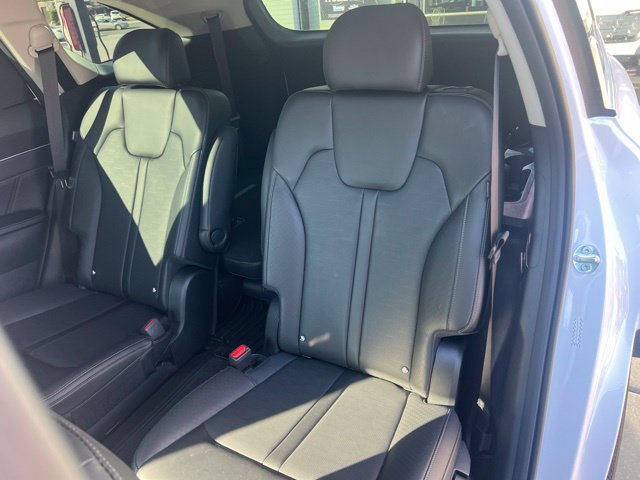 Used 2025 Kia Sorento SX FWD image 19
