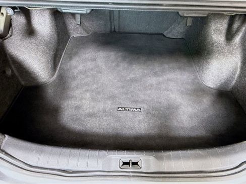 Used 2024 Nissan Altima 2.5 SR image 27