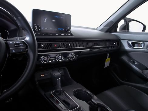 Used 2024 Honda Civic Sport image 26