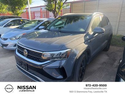 Used 2022 Volkswagen Taos SE w/ IQ.Drive SE Package