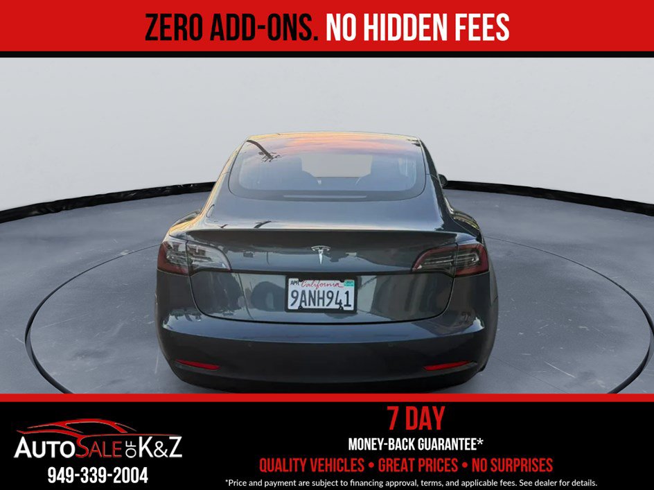 Used 2018 Tesla Model 3 Mid Range RWD image 3