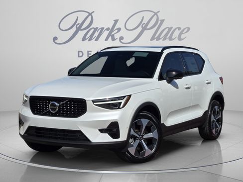 New 2026 Volvo XC40 B5 Plus w/ Protection Package Premier AWD/4WD image 1