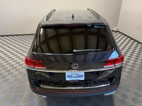 Used 2022 Volkswagen Atlas SE AWD/4WD image 12