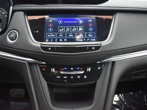 Used 2023 Cadillac XT5 Luxury image 21