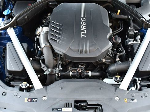 Used 2021 Genesis G70 3.3T image 57