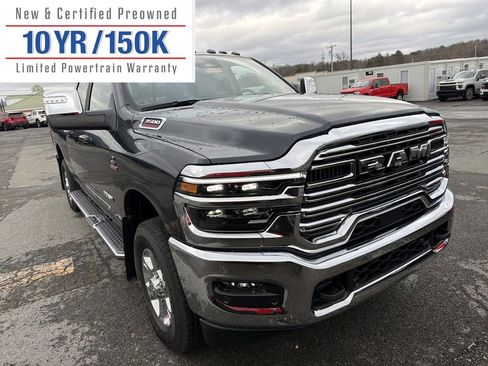 Used 2025 RAM 3500 Laramie image 3