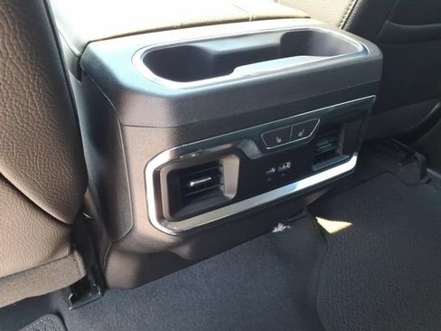 Used 2024 GMC Sierra 1500 Denali w/ Denali Reserve Package AWD/4WD image 8