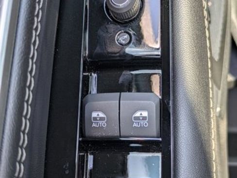 New 2026 Jeep Grand Wagoneer L 2WD image 20