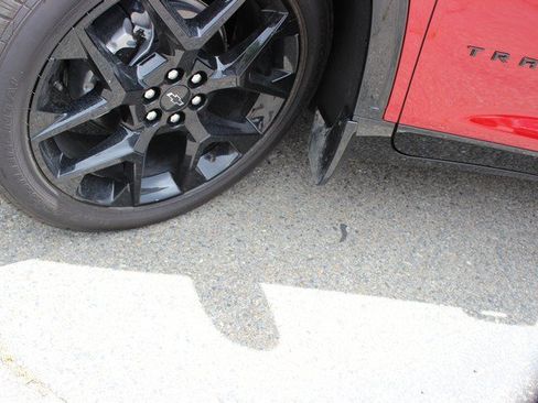 Used 2026 Chevrolet Traverse RS w/ LPO, Floor Liner Package AWD/4WD image 3