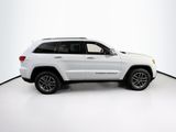 Used 2022 Jeep Grand Cherokee Limited w/ Trailer Tow Group IV image 4