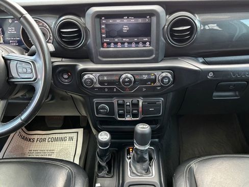 Certified 2020 Jeep Wrangler Unlimited Sport AWD/4WD image 16