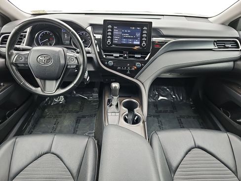 Used 2023 Toyota Camry SE FWD image 9
