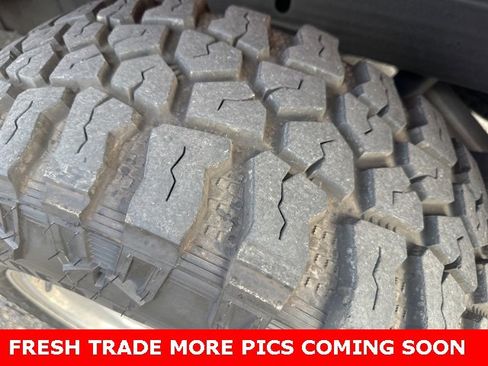 Used 2025 GMC Sierra 1500 Pro w/ Pro Value Package image 15