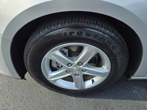 Used 2022 Chevrolet Malibu LS w/ Driver Confidence Package II FWD image 27