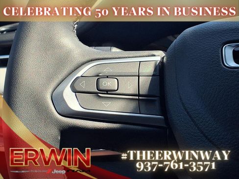 Certified 2024 Jeep Compass Limited image 25