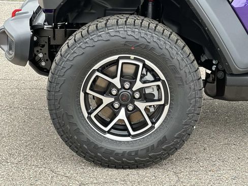 New 2026 Jeep Gladiator Rubicon AWD/4WD image 8