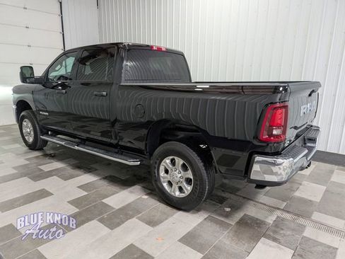 Used 2026 RAM 2500 Big Horn AWD/4WD image 2