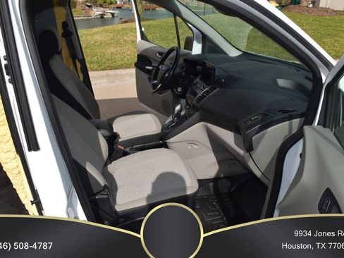Used 2019 Ford Transit Connect XLT FWD image 10