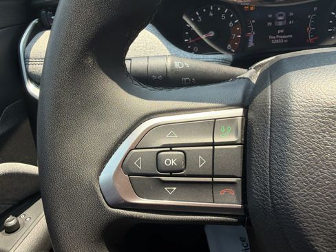 Used 2024 Jeep Compass Latitude AWD/4WD image 24
