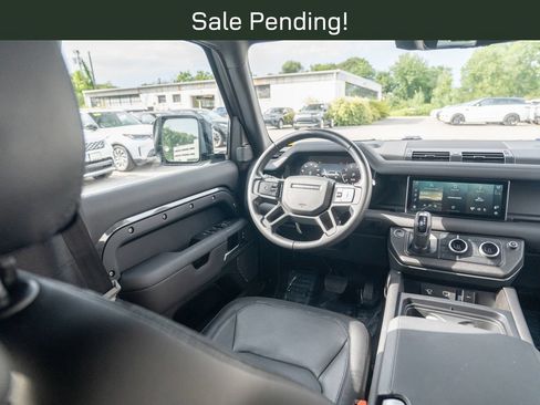 Certified 2024 Land Rover Defender 110 X-Dynamic SE AWD/4WD image 19