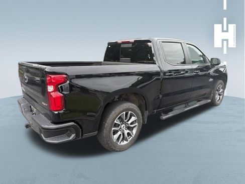Used 2024 Chevrolet Silverado 1500 RST AWD/4WD image 3