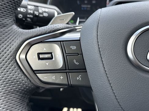 New 2026 Lexus TX 500h AWD image 26