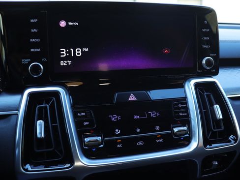 Used 2021 Kia Sorento SX image 33