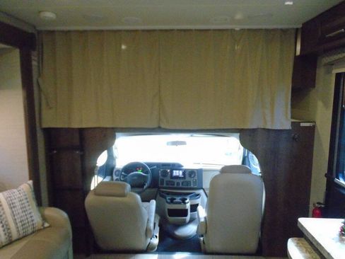 Used 2017 Ford E-450 and Econoline 450 Super Duty w/ Motorhome Prep Package image 45