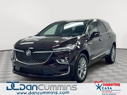 Used 2023 Buick Enclave Avenir AWD/4WD image 1