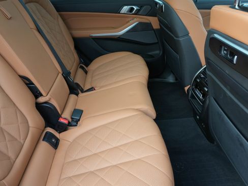 Certified 2025 BMW X7 xDrive40i image 37