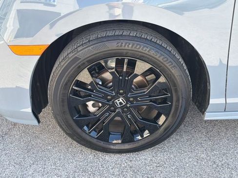 Used 2025 Honda Odyssey Sport-L image 47