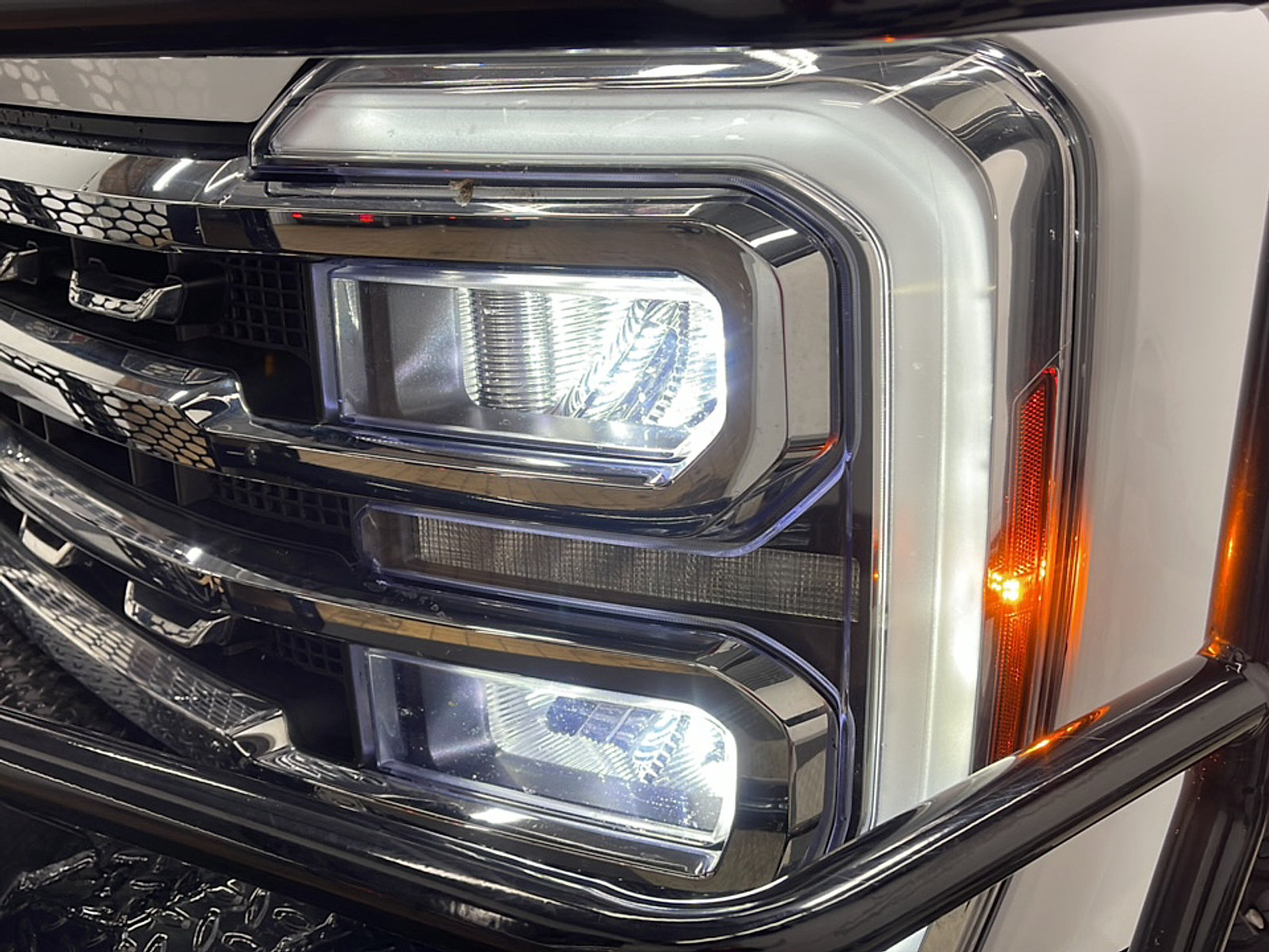 Used 2024 Ford F250 Lariat w/ Lariat Ultimate Package AWD/4WD image 27