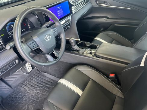 Certified 2025 Toyota Camry SE w/ Multimedia Upgrade Package FWD image 9