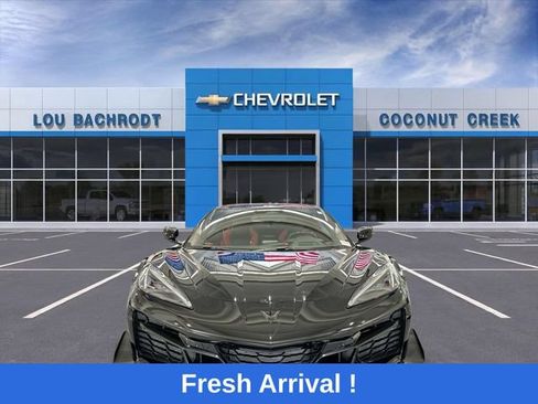 Used 2025 Chevrolet Corvette Z06 w/ Stealth Interior Trim Package RWD image 3