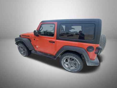 Used 2018 Jeep Wrangler Sport AWD/4WD image 6