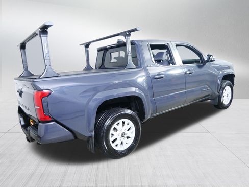 Certified 2024 Toyota Tacoma SR5 AWD/4WD image 7