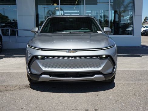 New 2025 Chevrolet Equinox EV LT image 3