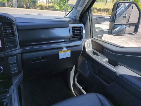 New 2026 Ford F350 Lariat AWD/4WD image 17