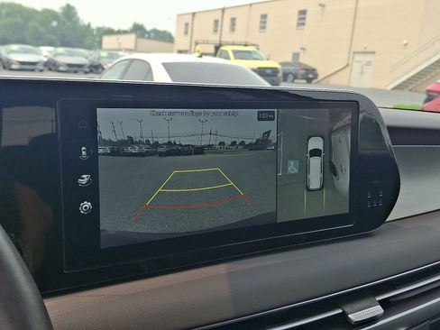 Certified 2024 Hyundai Palisade SEL w/ Premium Package AWD/4WD image 19