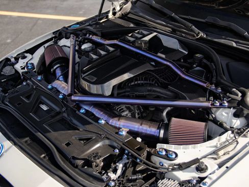 Used 2021 BMW M4 Competition w/ M Carbon Exterior Package RWD image 59