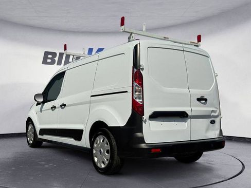 Certified 2022 Ford Transit Connect XL image 3