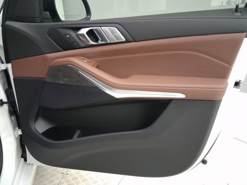 New 2026 BMW X7 xDrive40i image 20