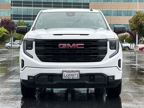 Used 2023 GMC Sierra 1500 Elevation AWD/4WD image 9
