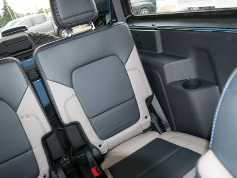 Used 2023 Ford Bronco Wildtrak AWD/4WD image 14