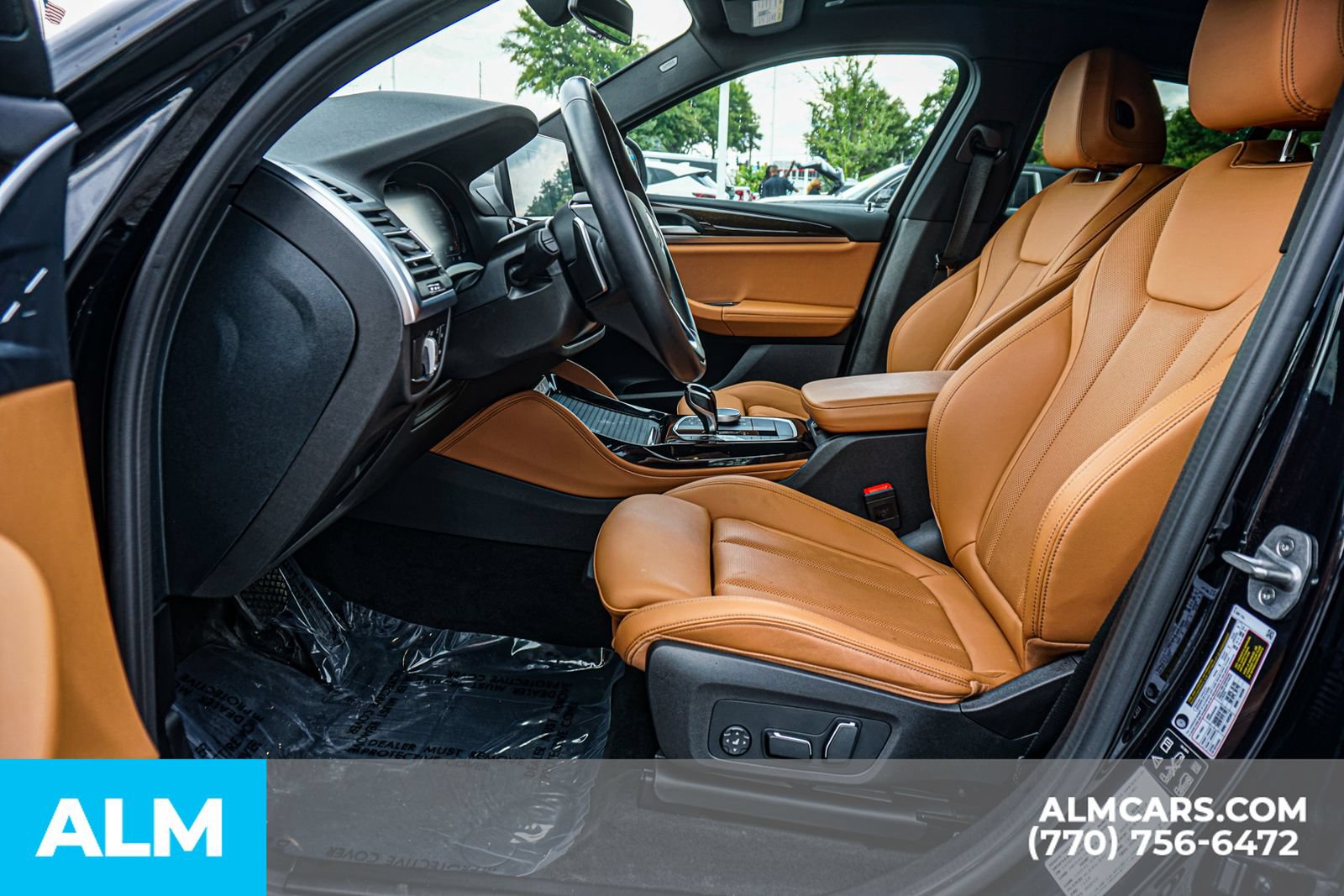 Used 2025 BMW X4 xDrive30i AWD/4WD image 21